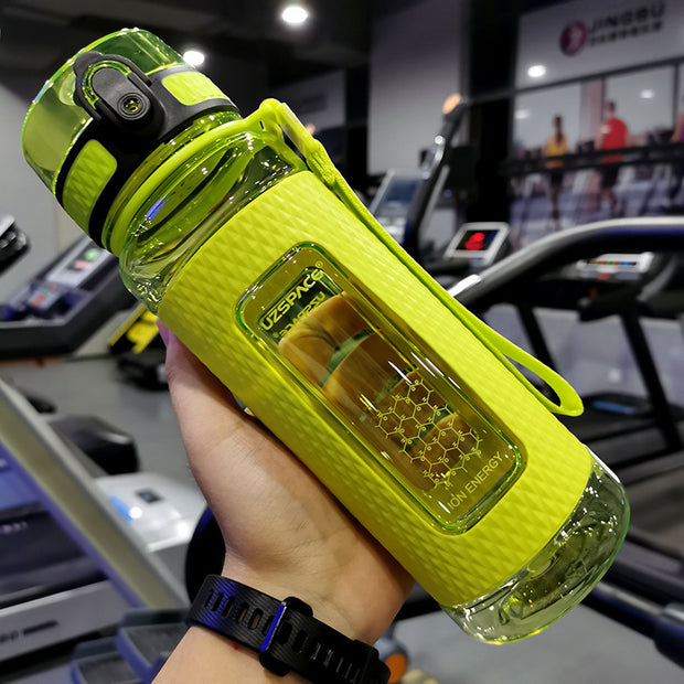 Portable Sports Water Bottle in Green – Leak-Proof, BPA-Free